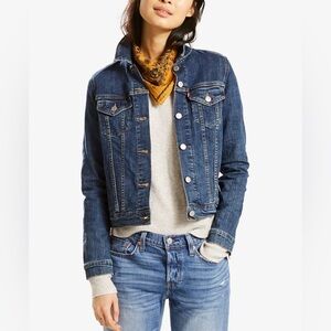Levi’s | Women’s Denim Trucker Jacket